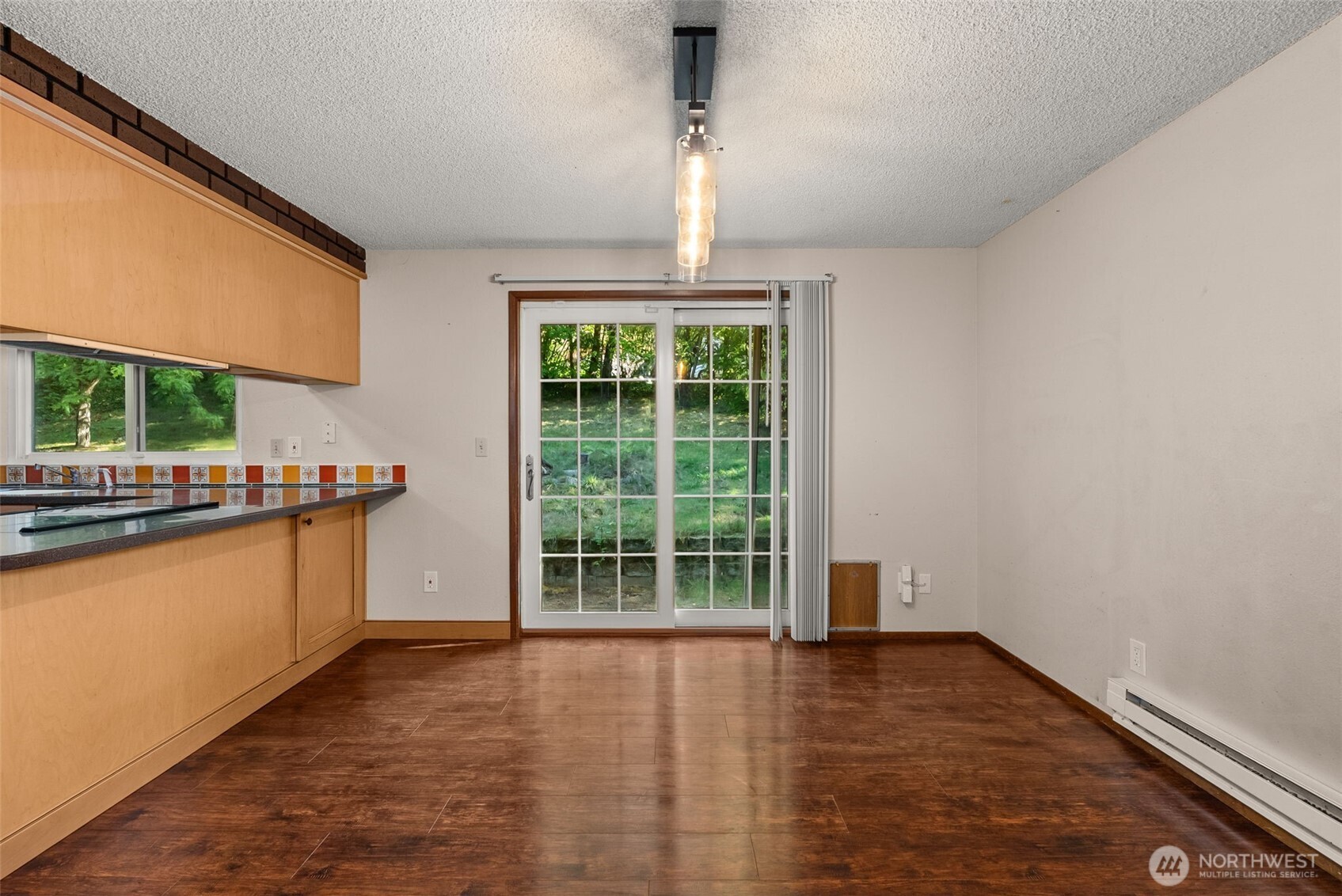 363 Se Canyon Drive Property Photo 12