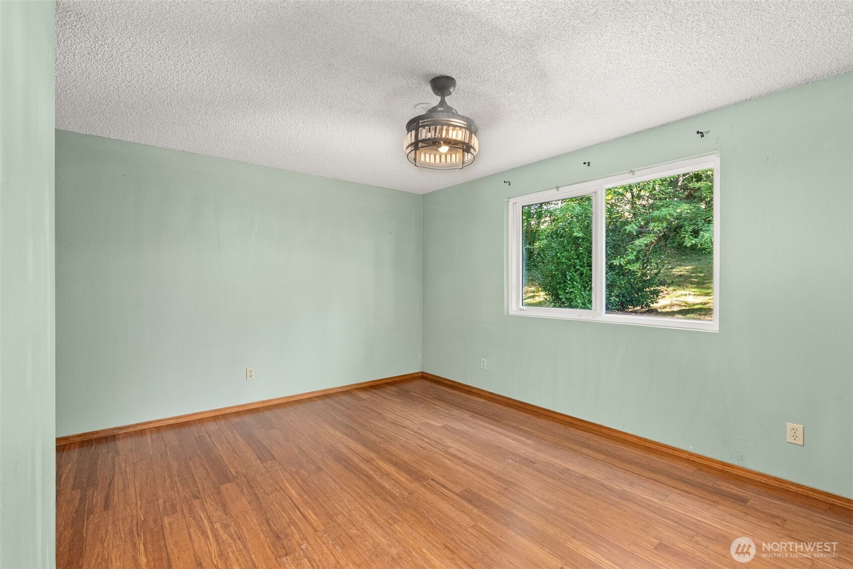 363 Se Canyon Drive Property Photo 15