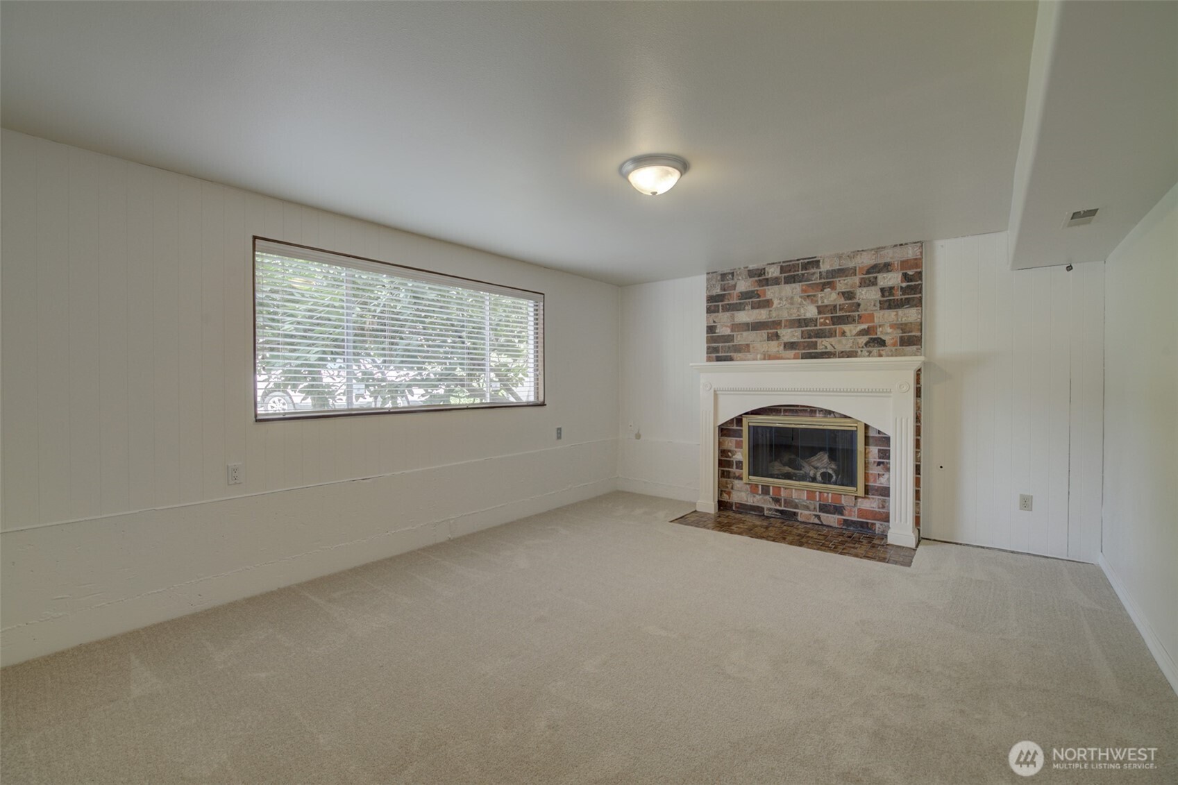 13930 122nd Avenue Property Photo 19