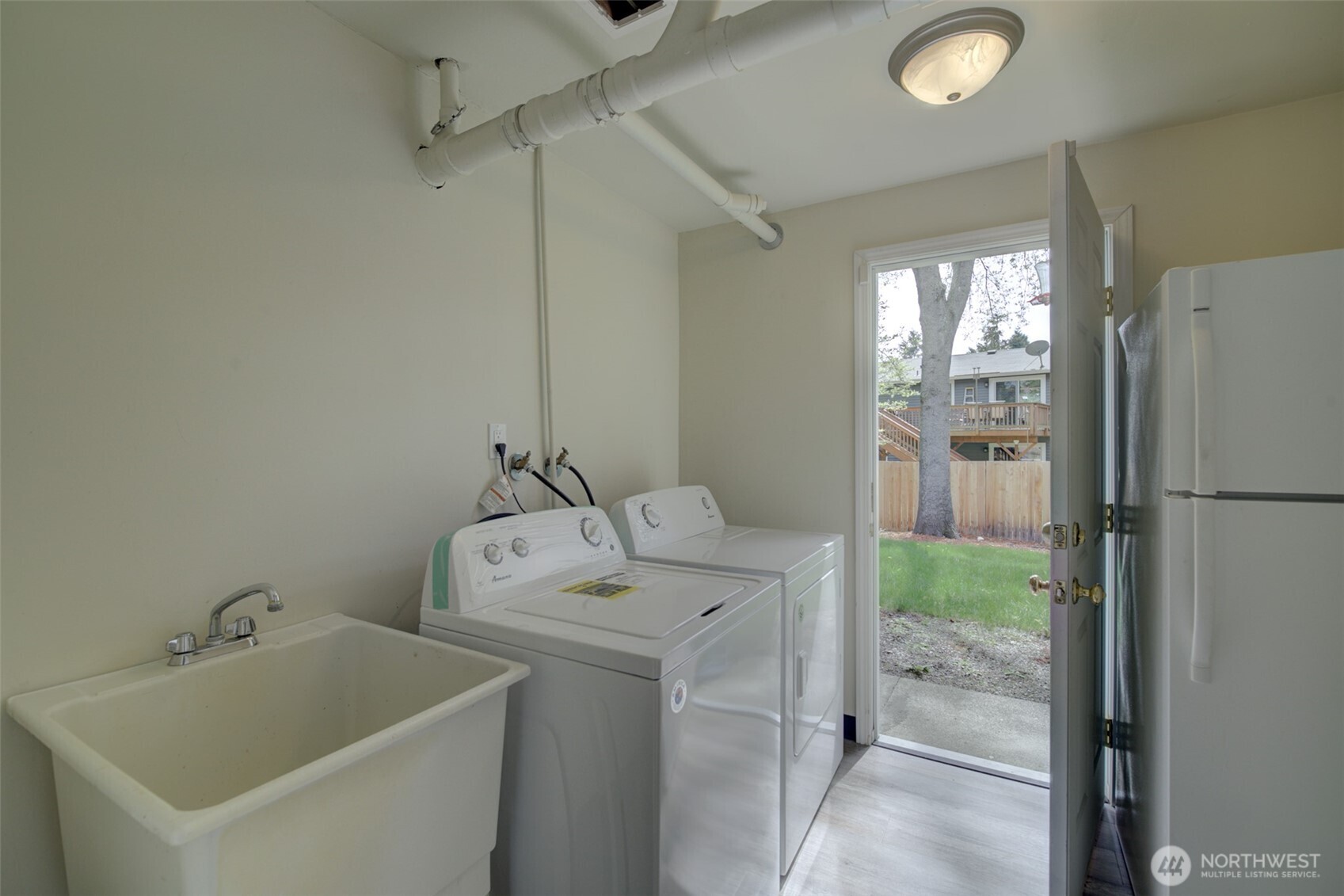 13930 122nd Avenue Property Photo 23