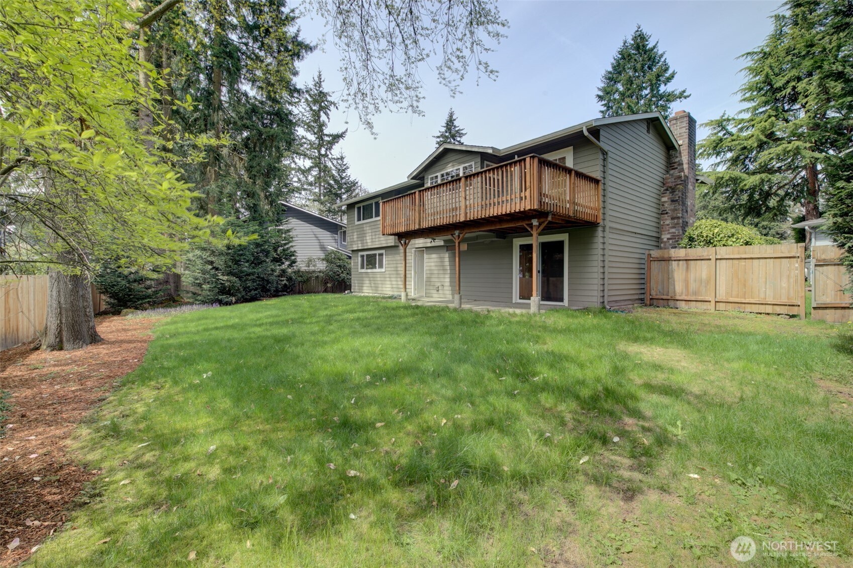 13930 122nd Avenue Property Photo 24