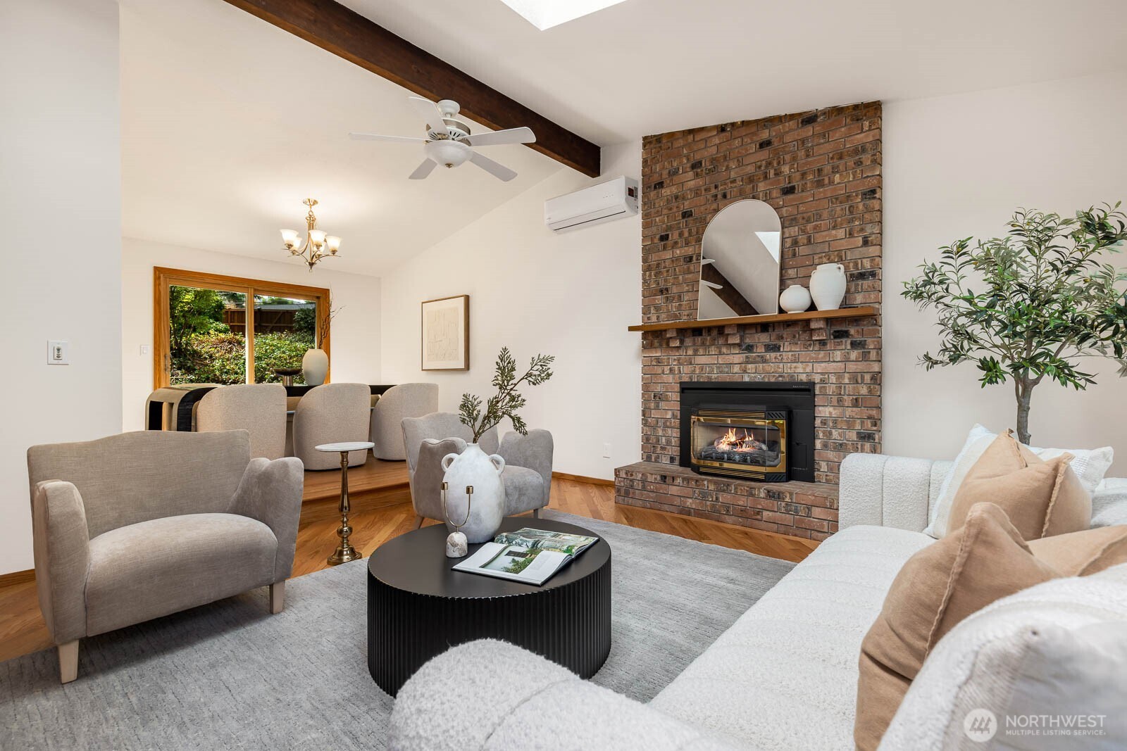 316 160th Place Property Photo 12