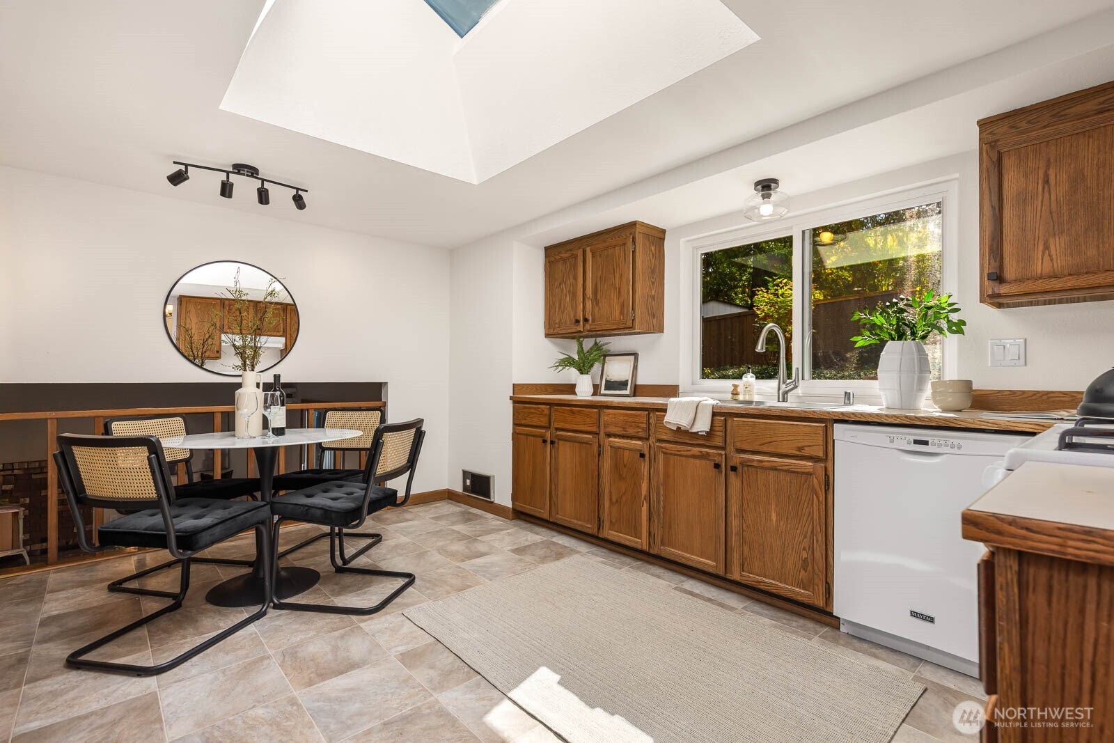 316 160th Place Property Photo 18