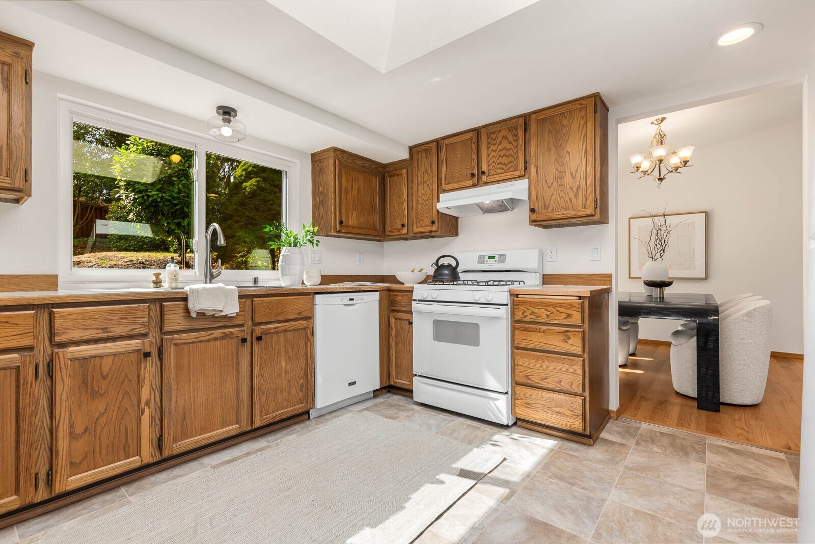 316 160th Place Property Photo 19