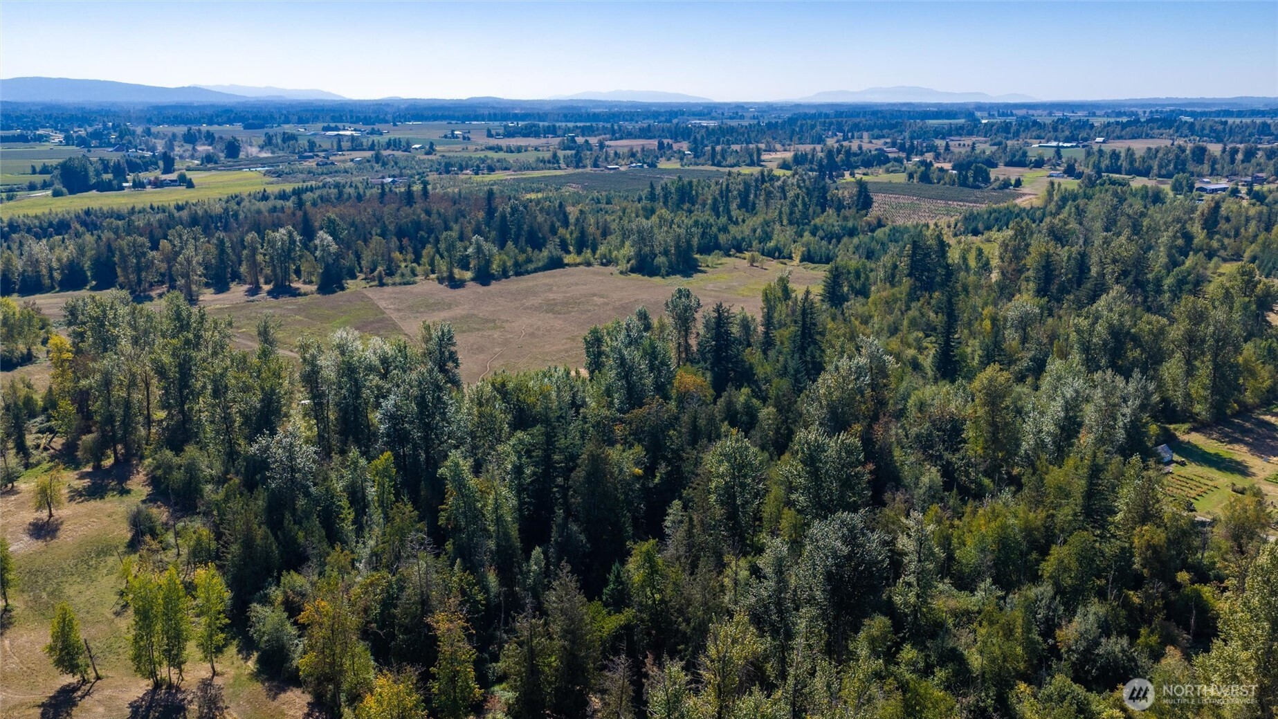 2753 E Badger Road Property Photo 12