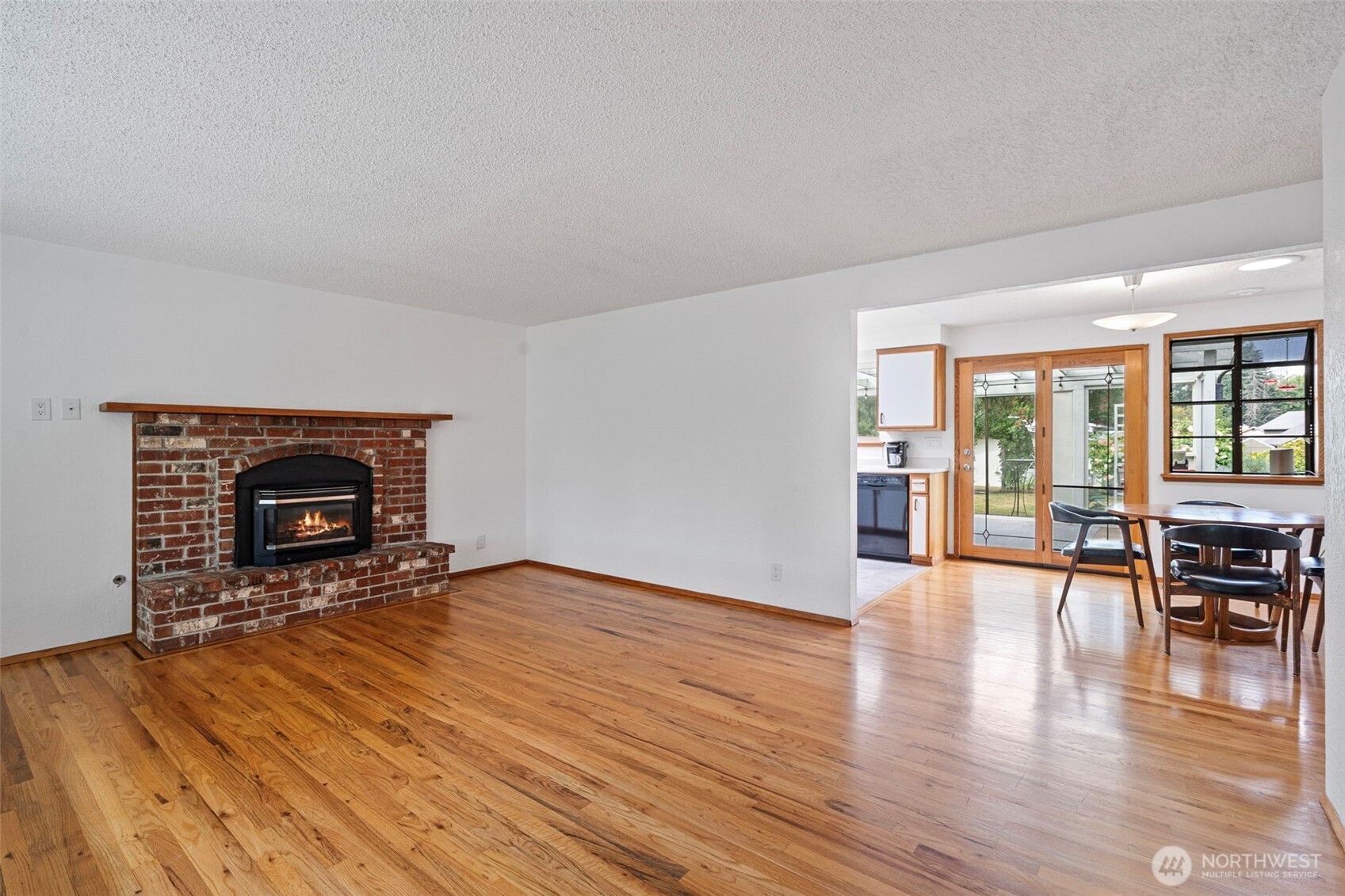 11818 80th Avenue Property Photo 6