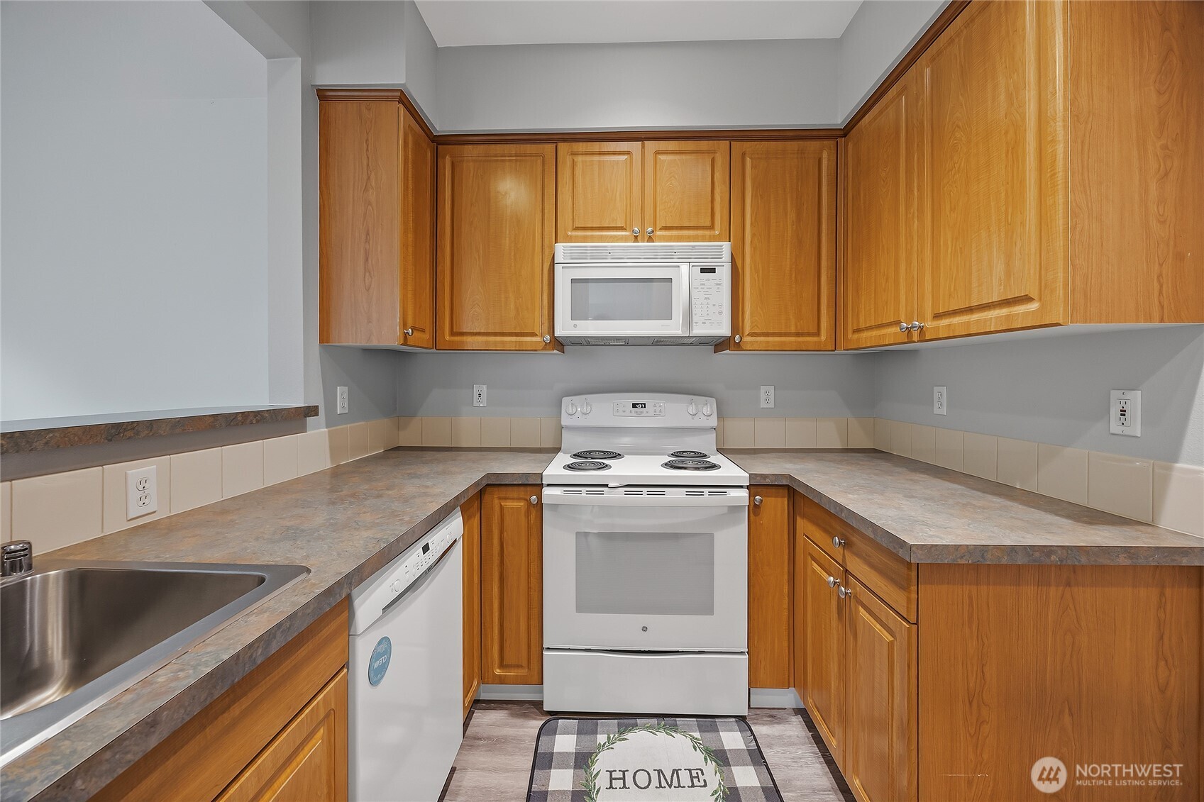 13000 Admiralty Way J101 Property Photo 4