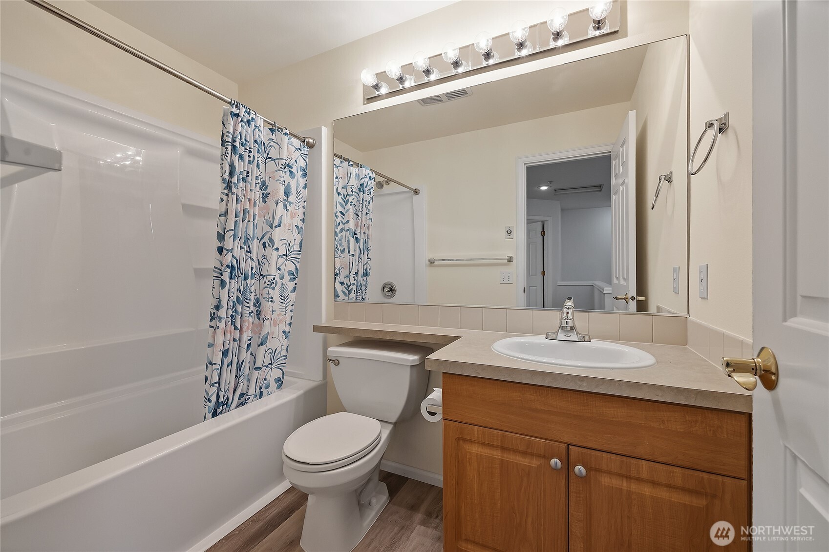 13000 Admiralty Way J101 Property Photo 30