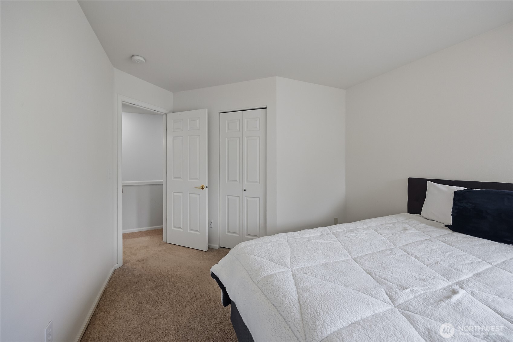 13000 Admiralty Way J101 Property Photo 34
