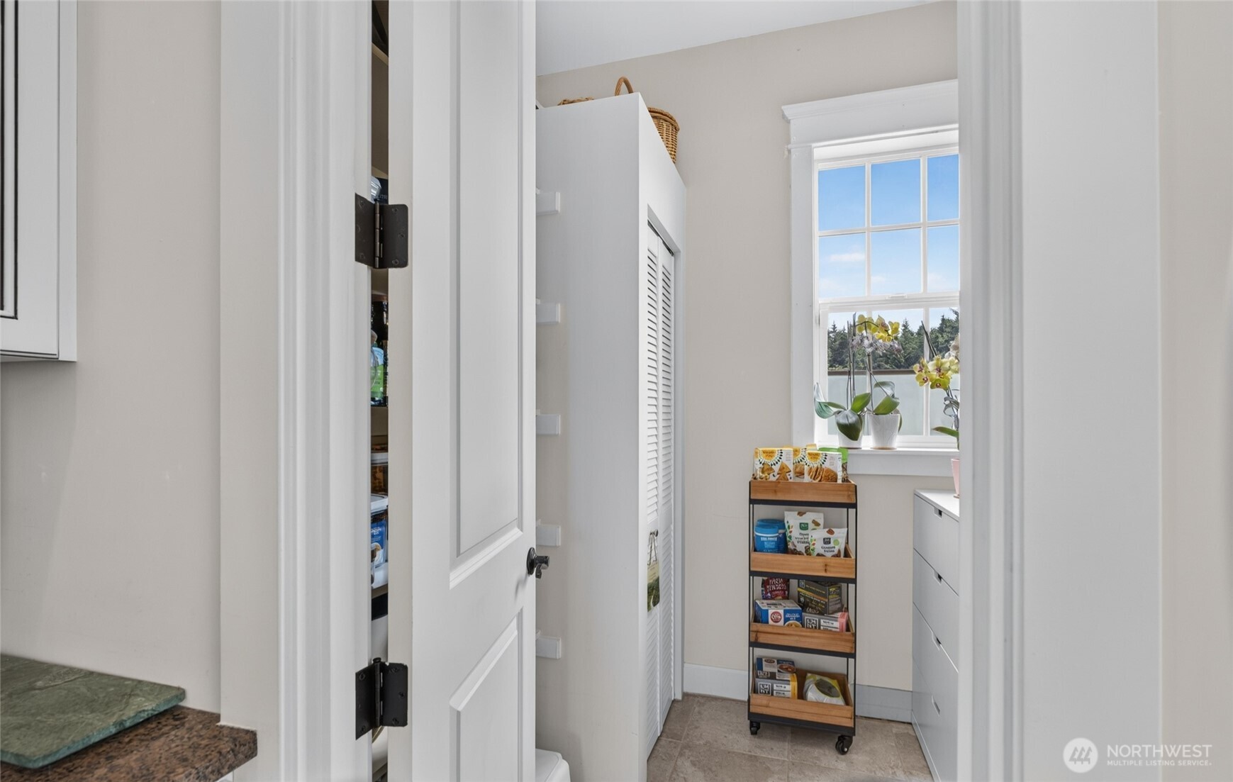 30 Chauncey Lane Property Photo 16