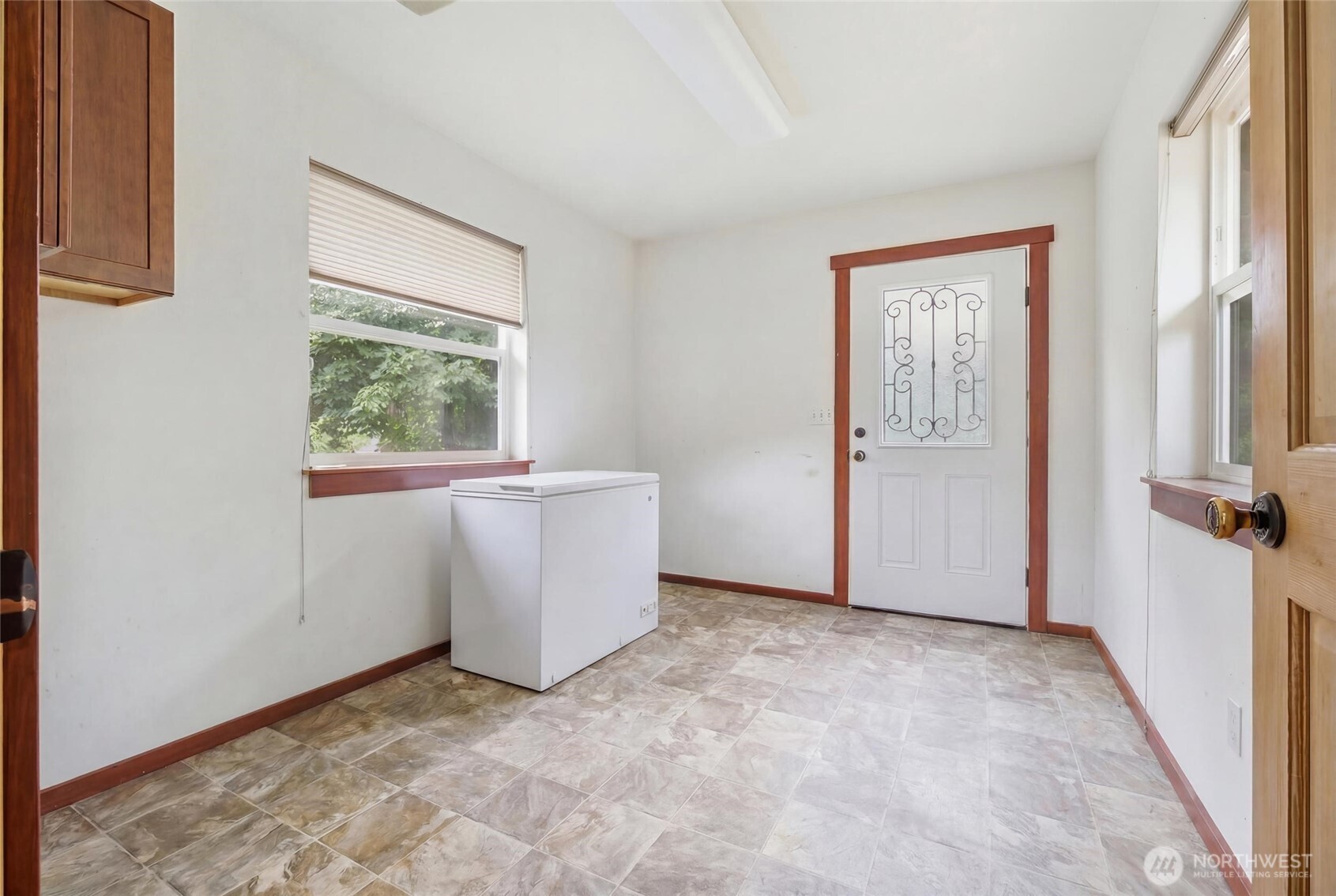 4342 Herring Street Property Photo 15