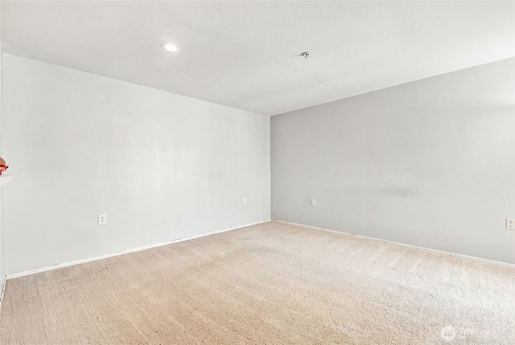 2824 Grand Avenue A411 Property Photo 15