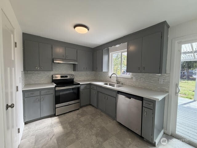 712 141st Street Property Photo 8