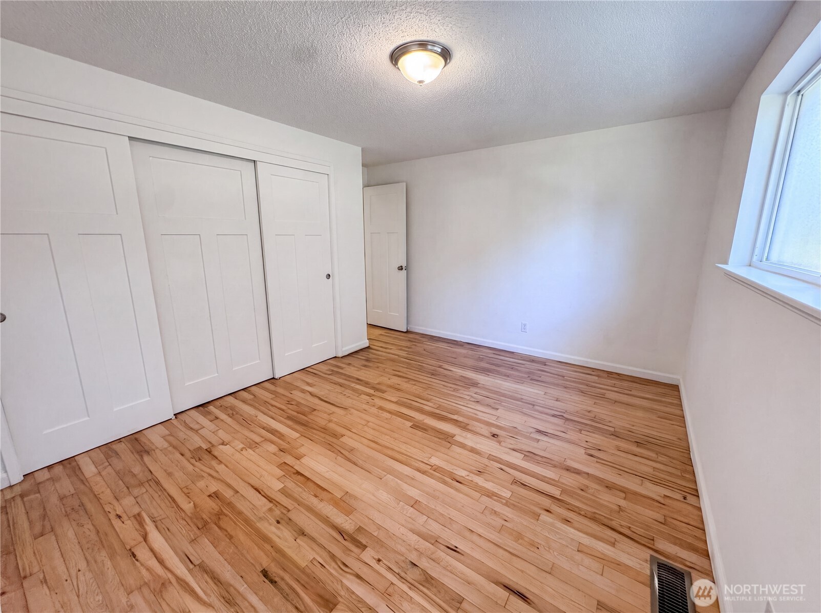 712 141st Street Property Photo 10