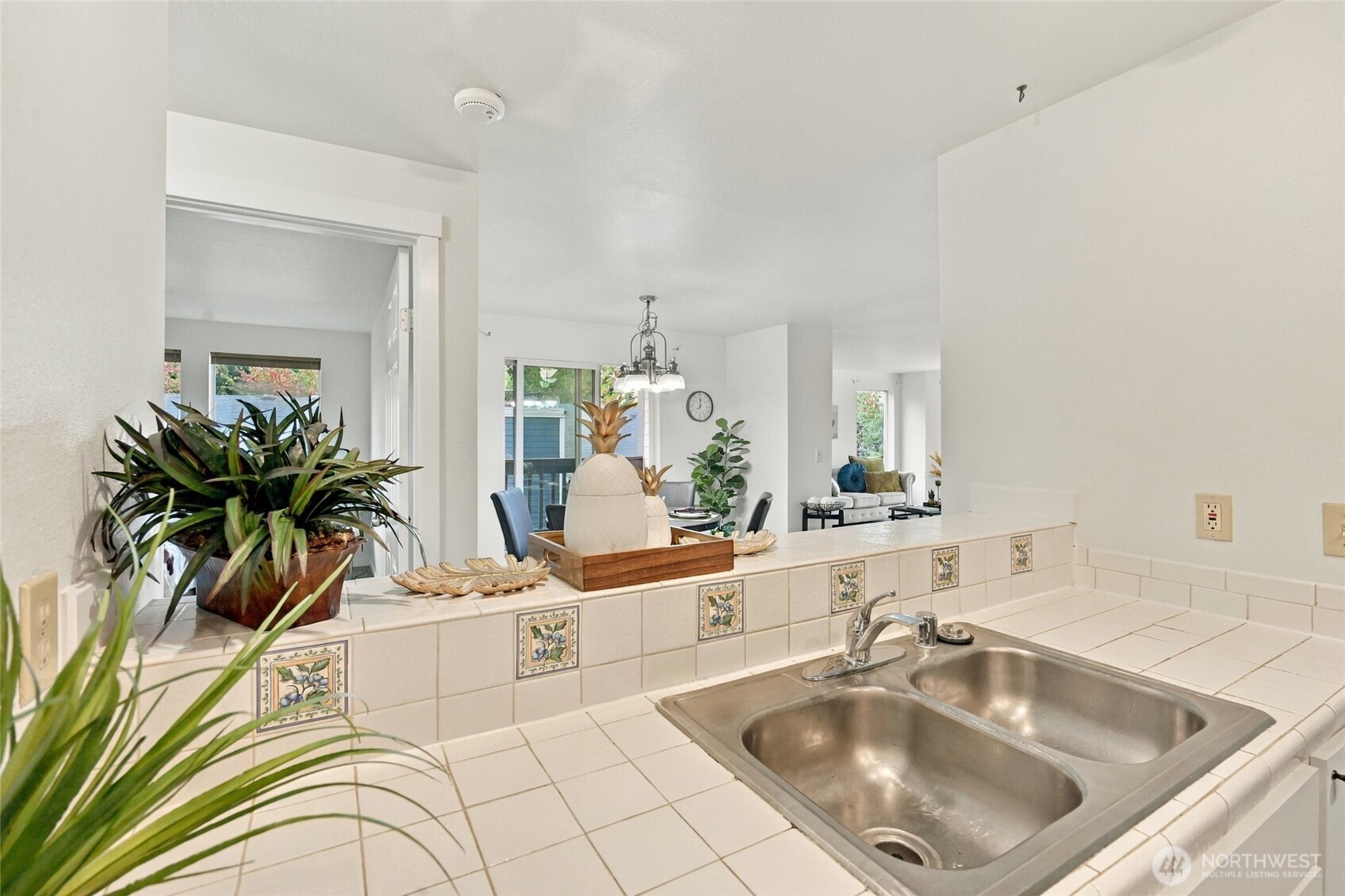 2152 N 112th Street 409 Property Photo 6