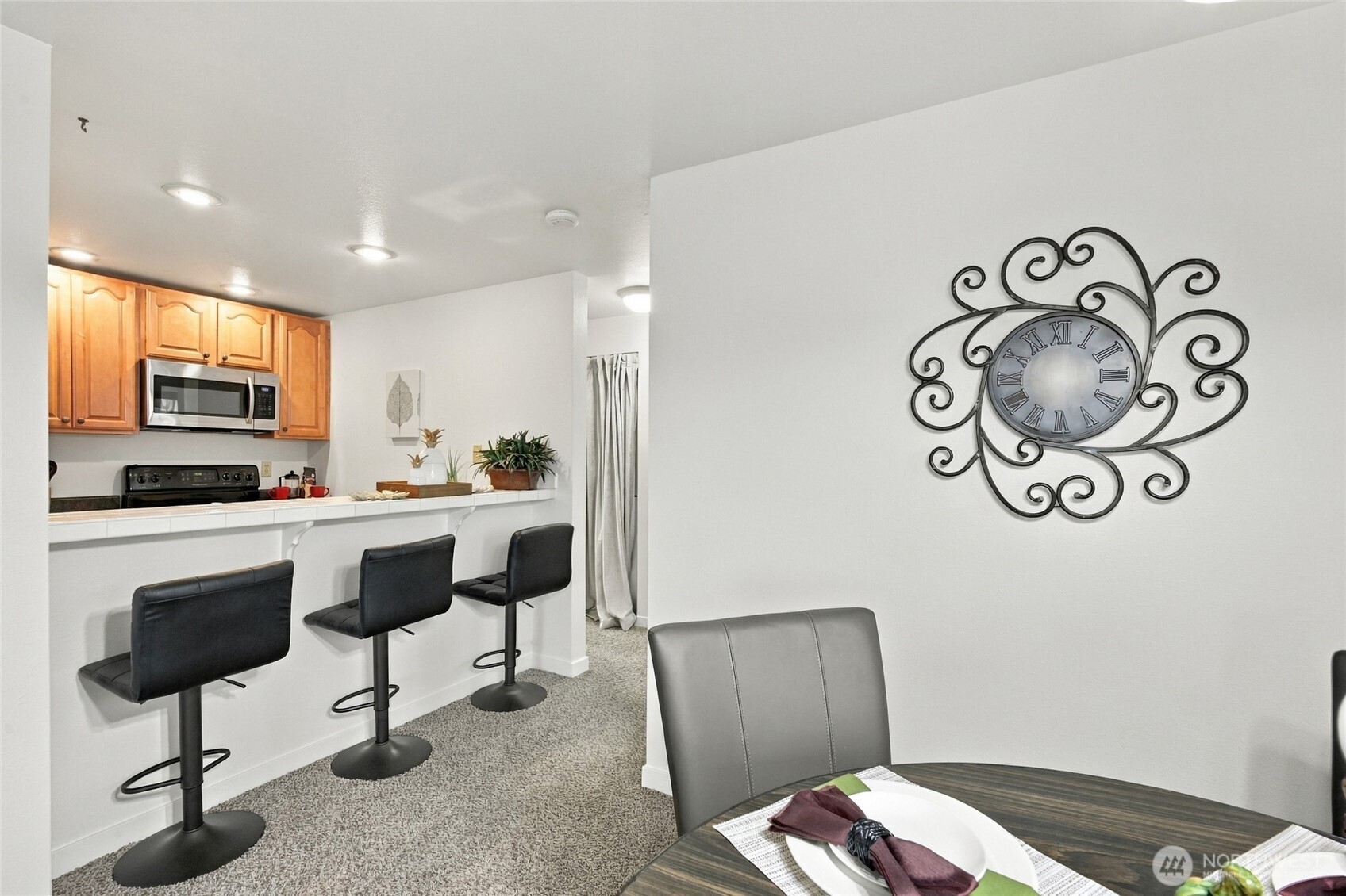 2152 N 112th Street 409 Property Photo 8