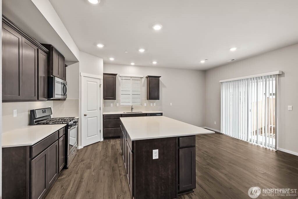 1807 S Mallard Way Property Photo 3