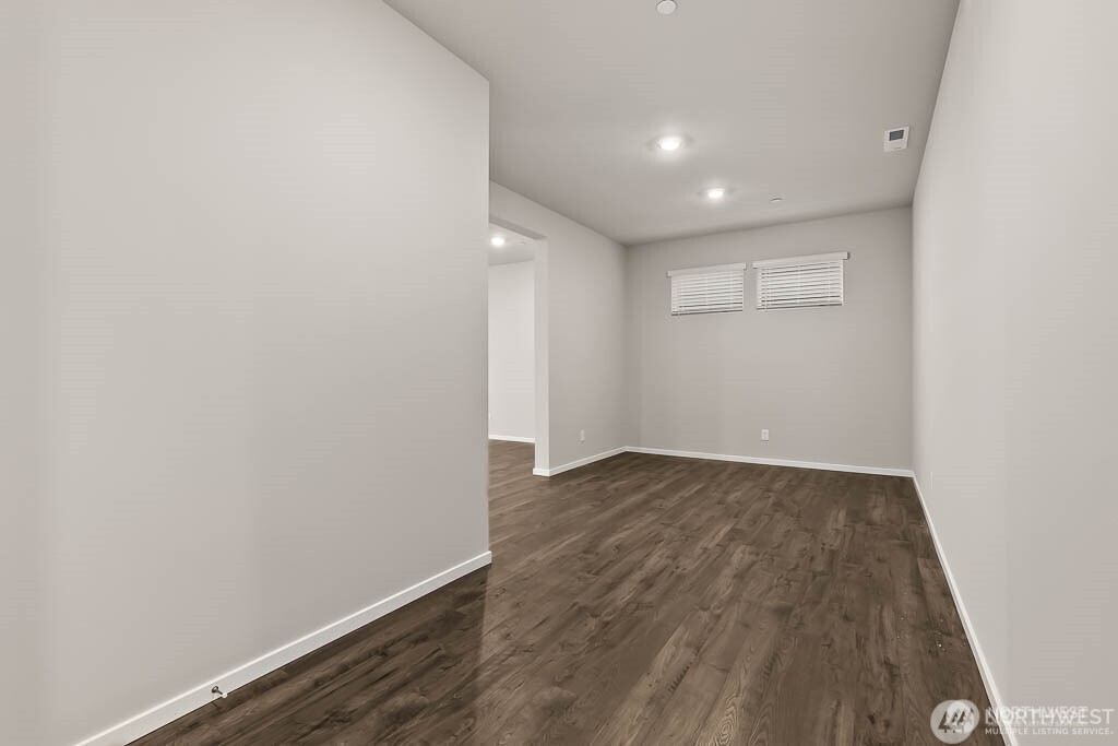 1807 S Mallard Way Property Photo 6