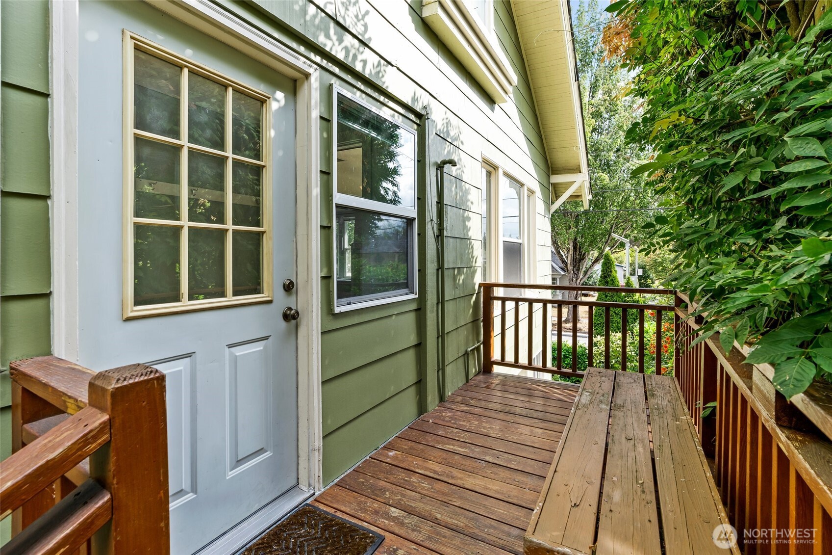 1923 15th Avenue Property Photo 6