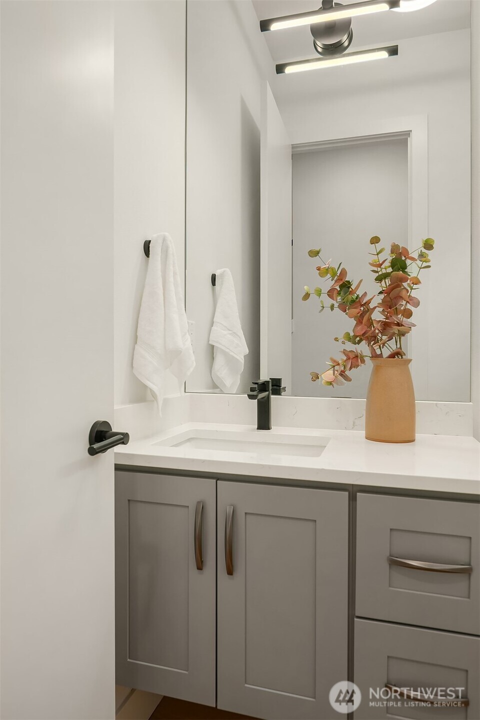 11909 90th Avenue Property Photo 14