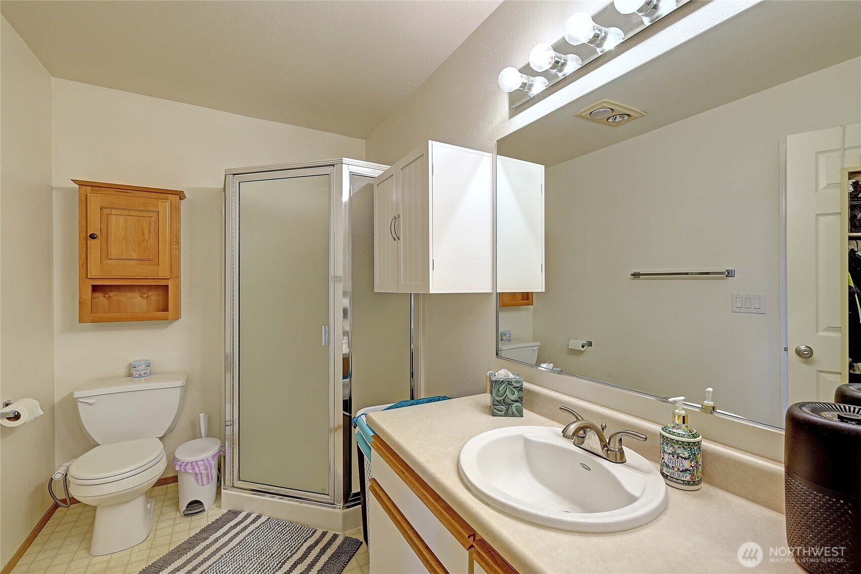4017 165th Place B Property Photo 13