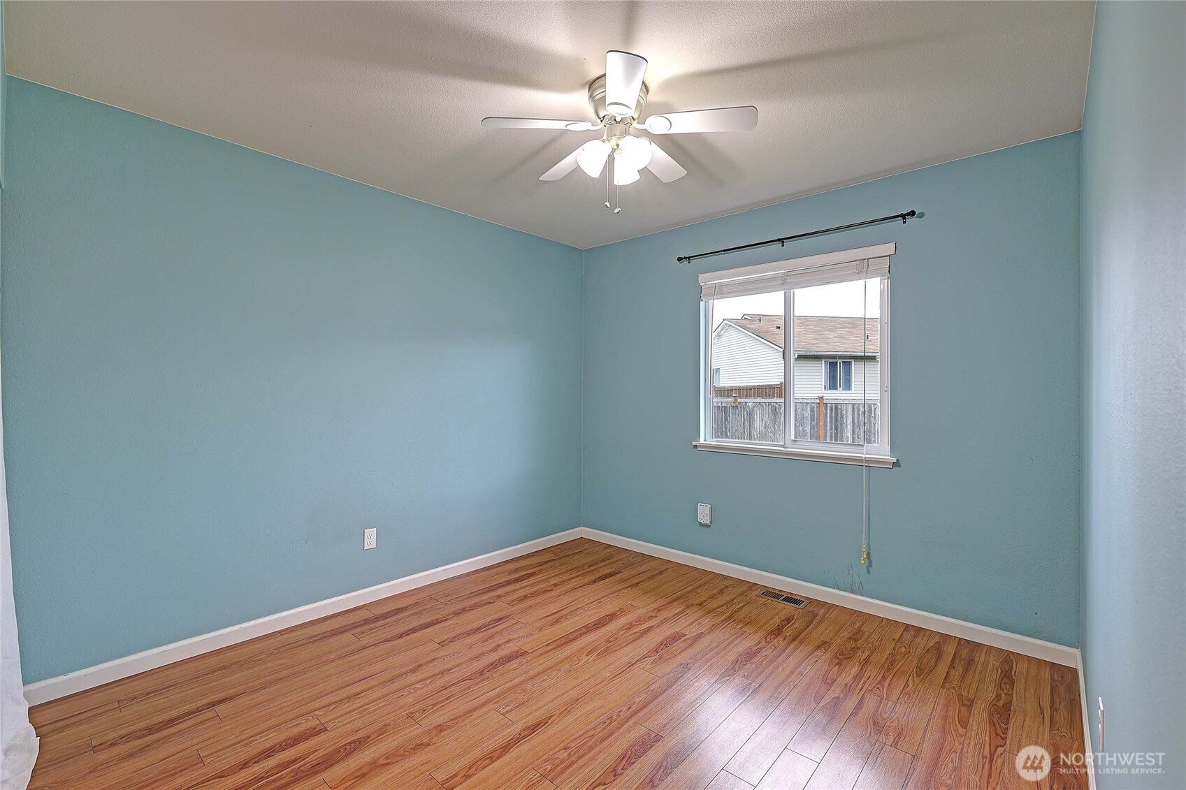 4017 165th Place B Property Photo 15