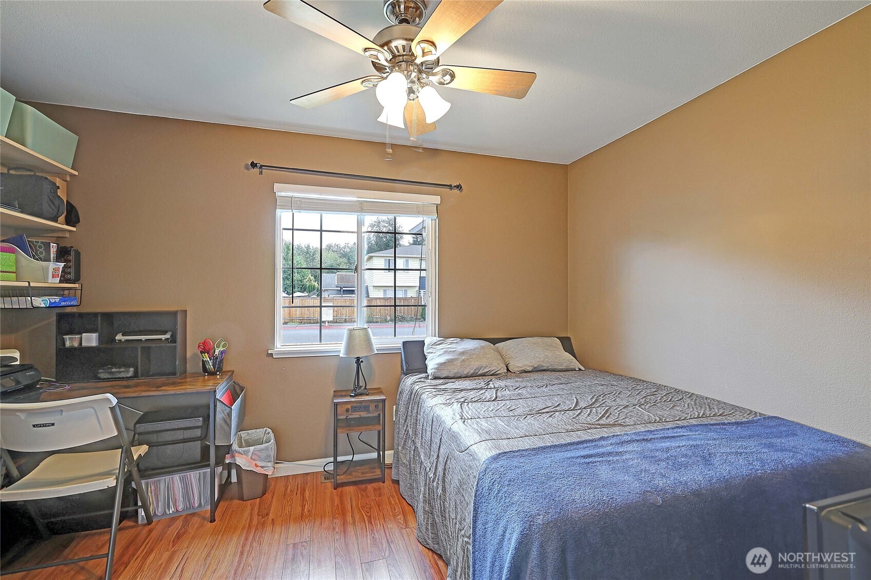 4017 165th Place B Property Photo 16