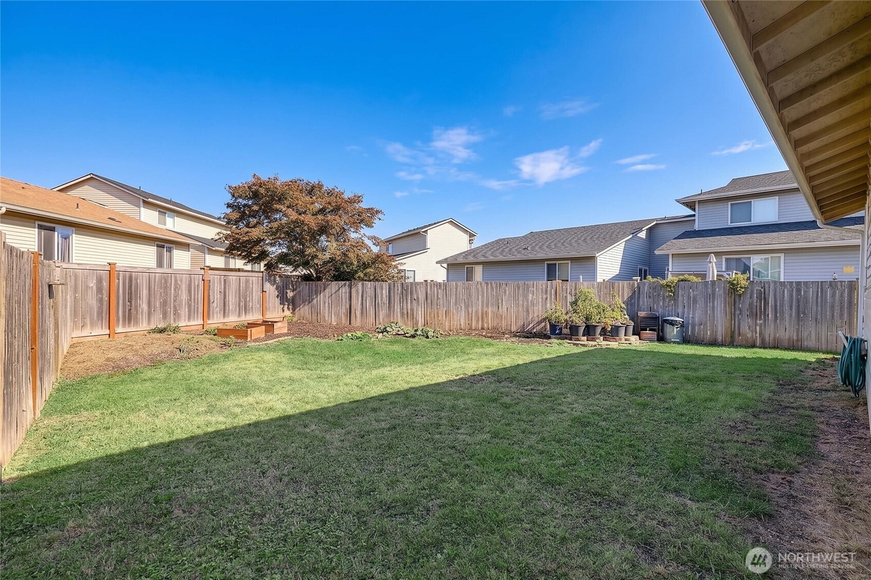 4017 165th Place B Property Photo 20