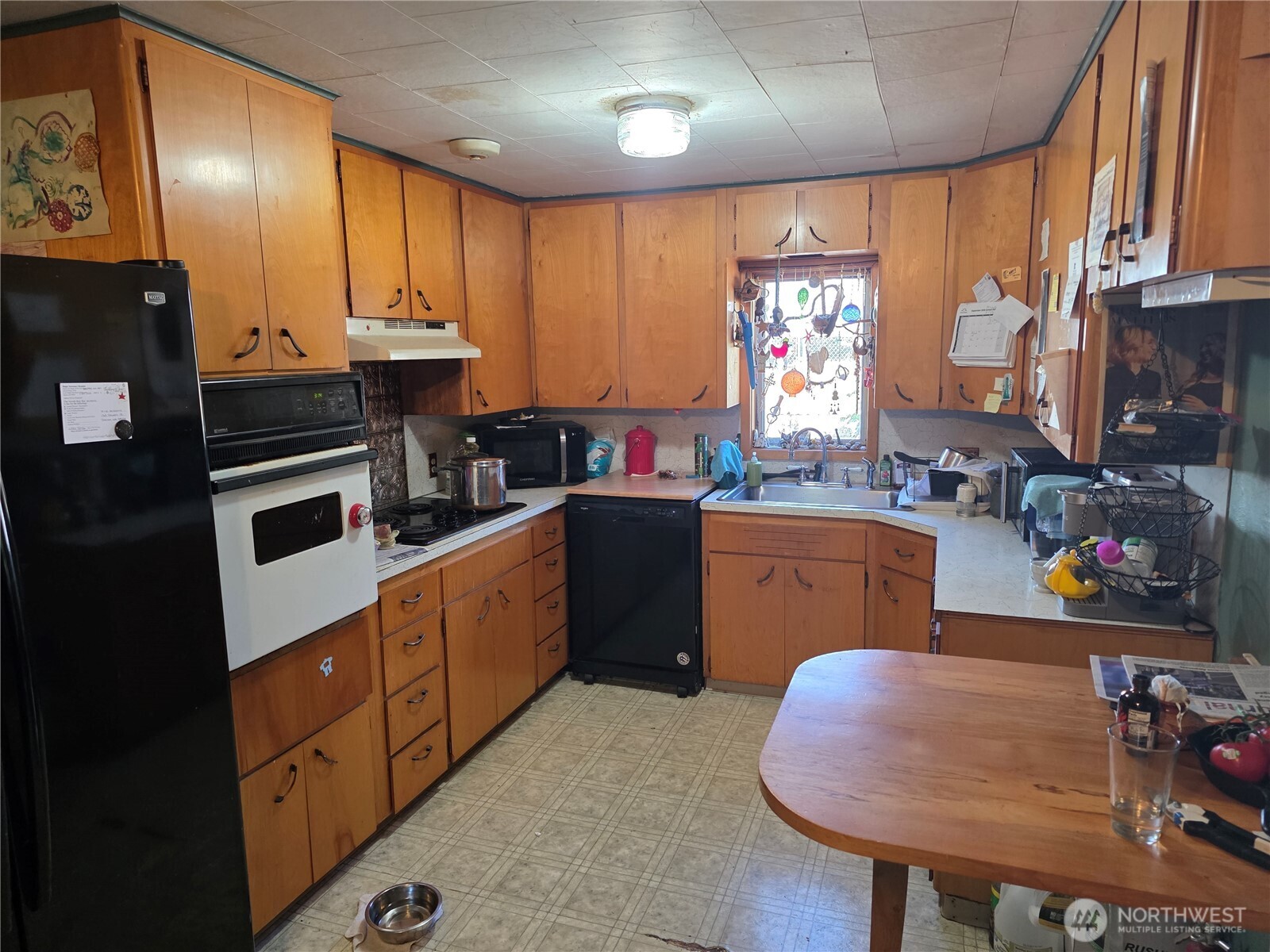 1765 Stewart Street Property Photo 3