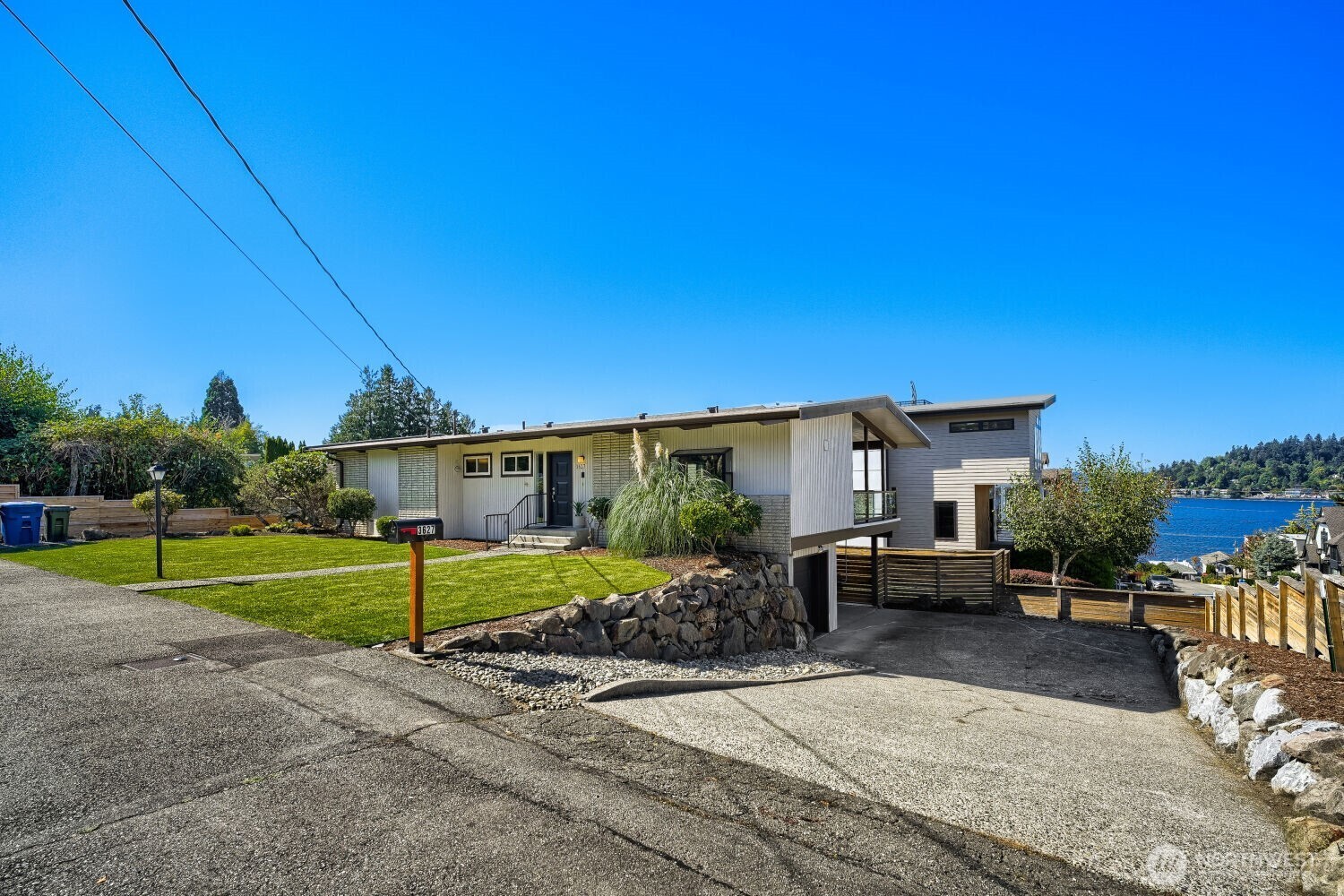 3627 Wells Avenue Property Photo 1