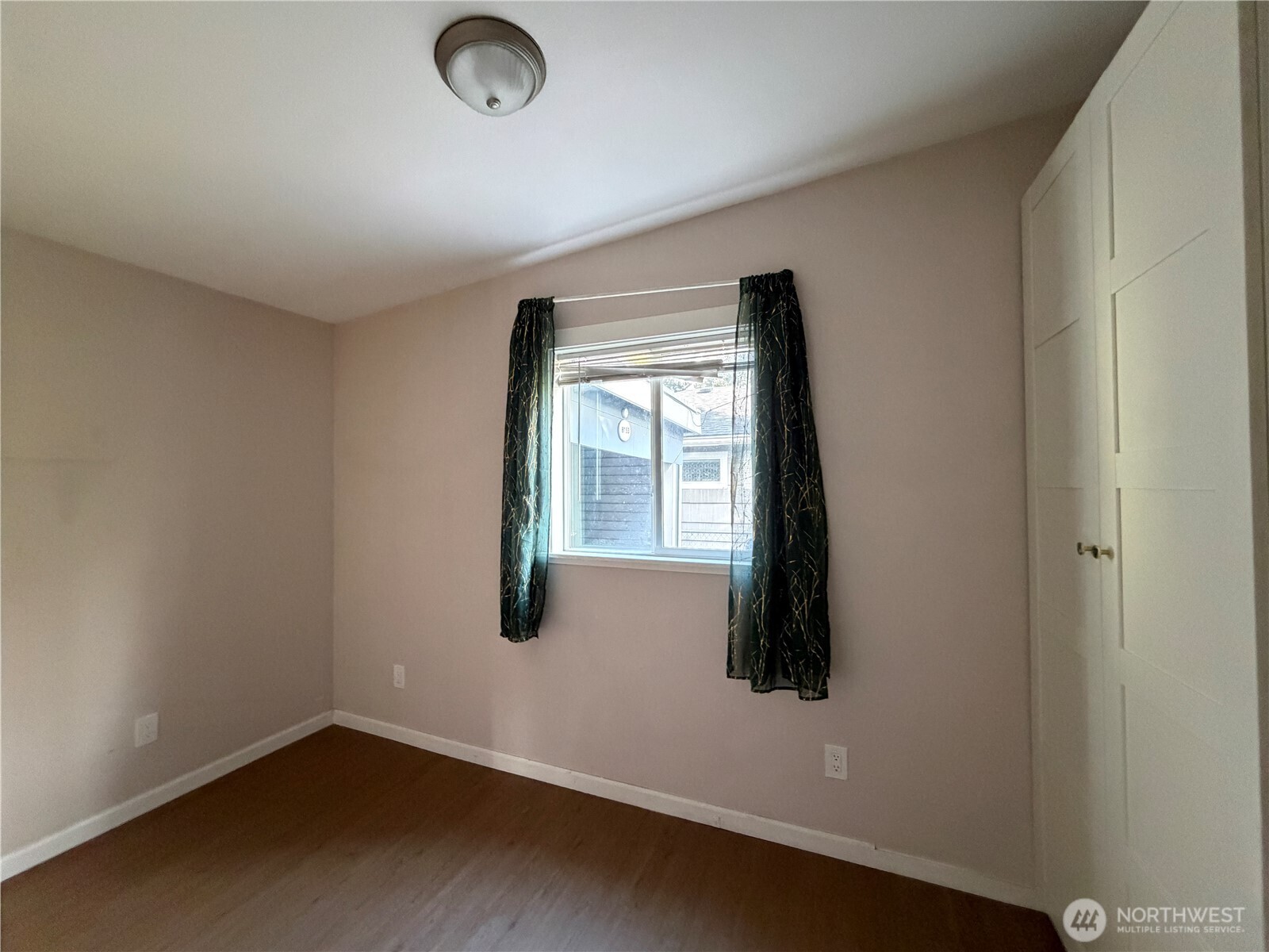 8153 Harborview Road Property Photo 13