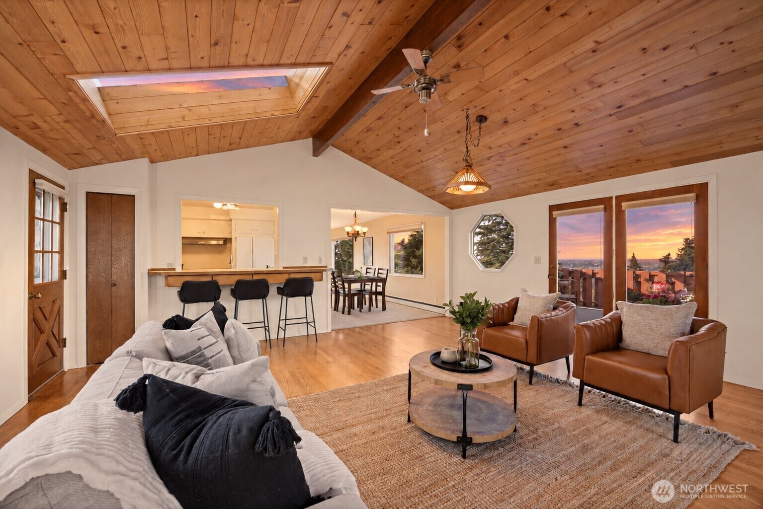1145 Undine Street Property Photo 4