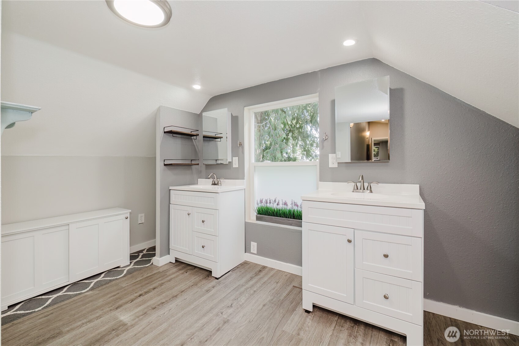 11922 Clear Creek Road Property Photo 17