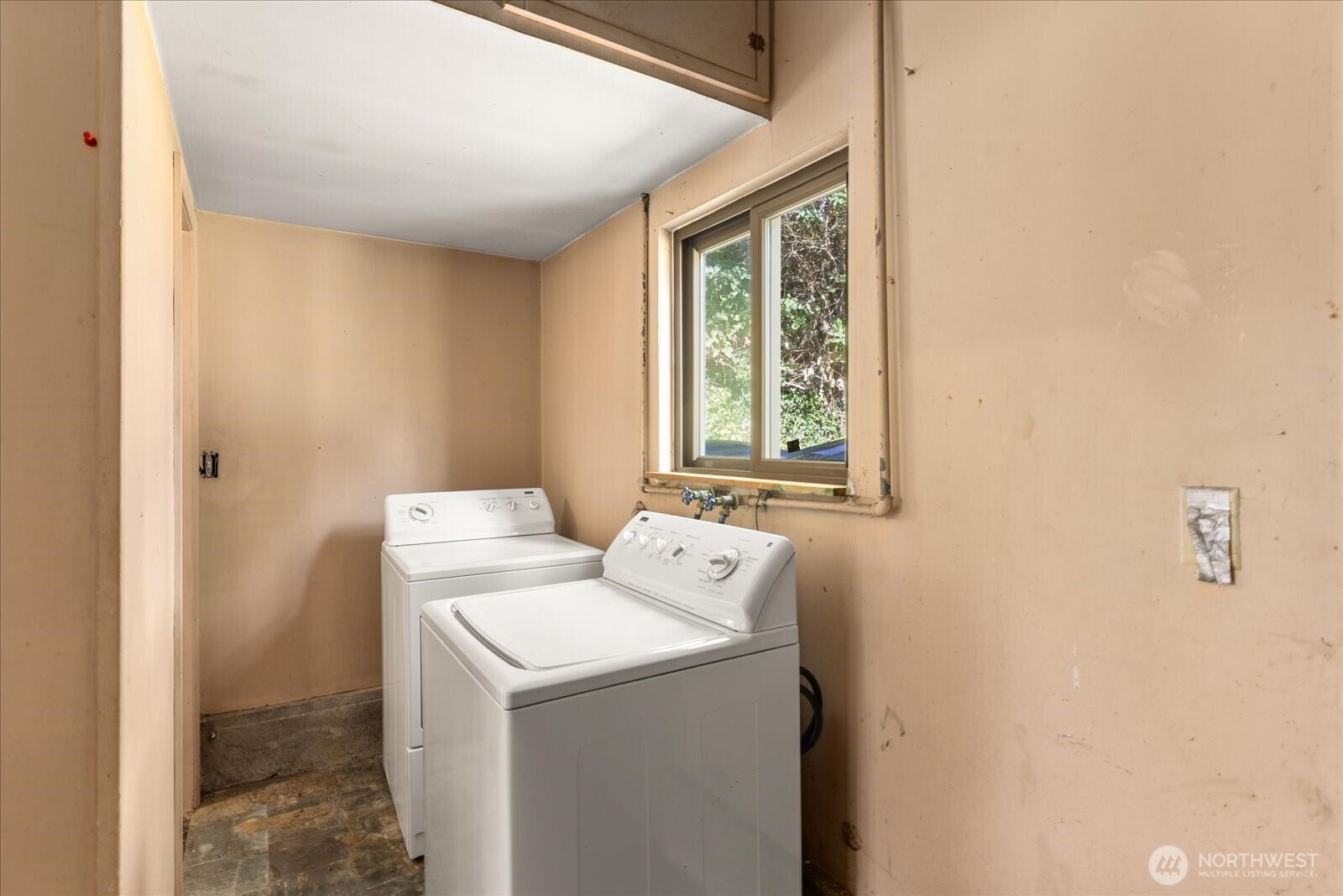 1235 8th Avenue Property Photo 16