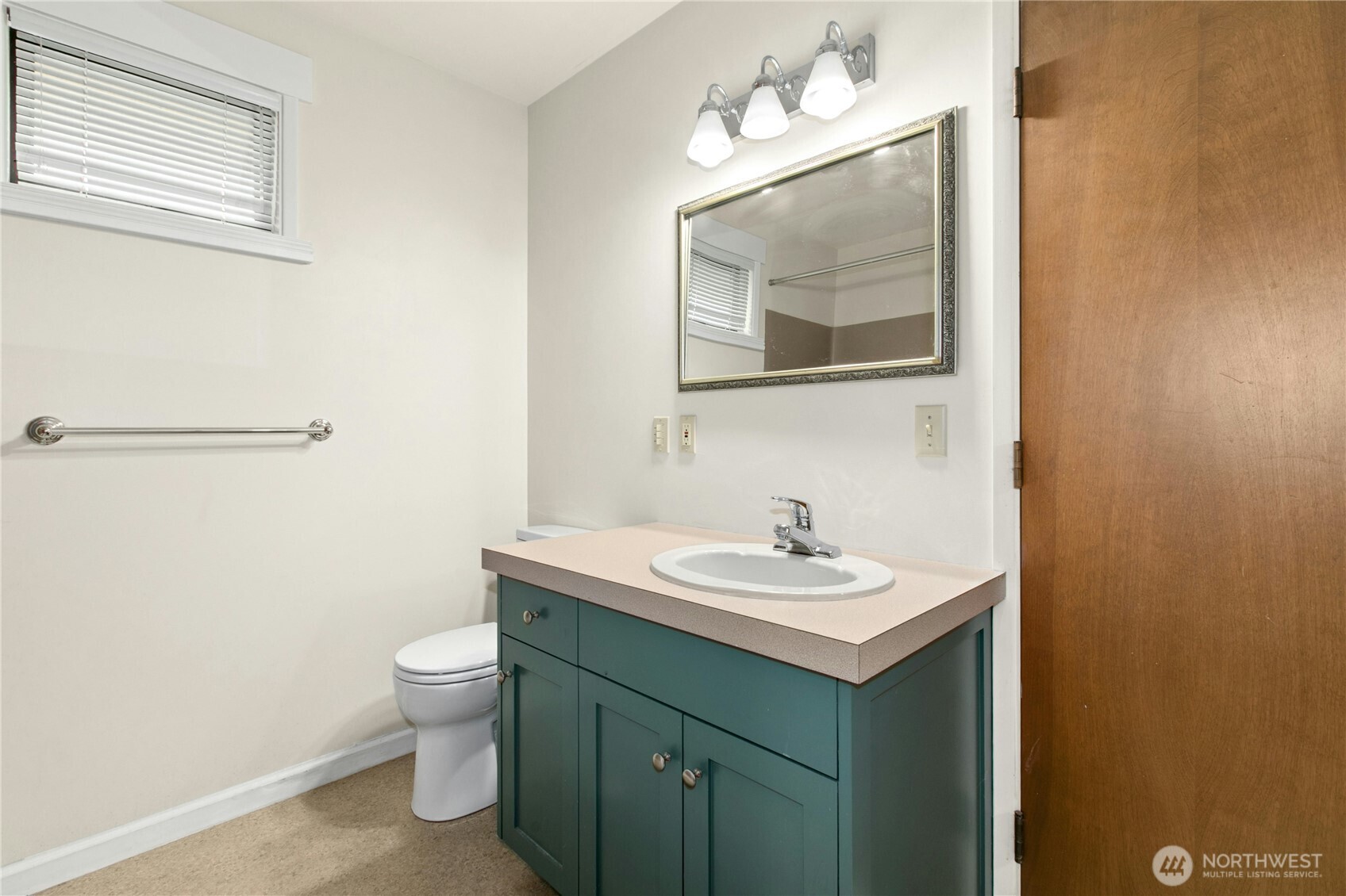 15675 Yokeko Drive Property Photo 33