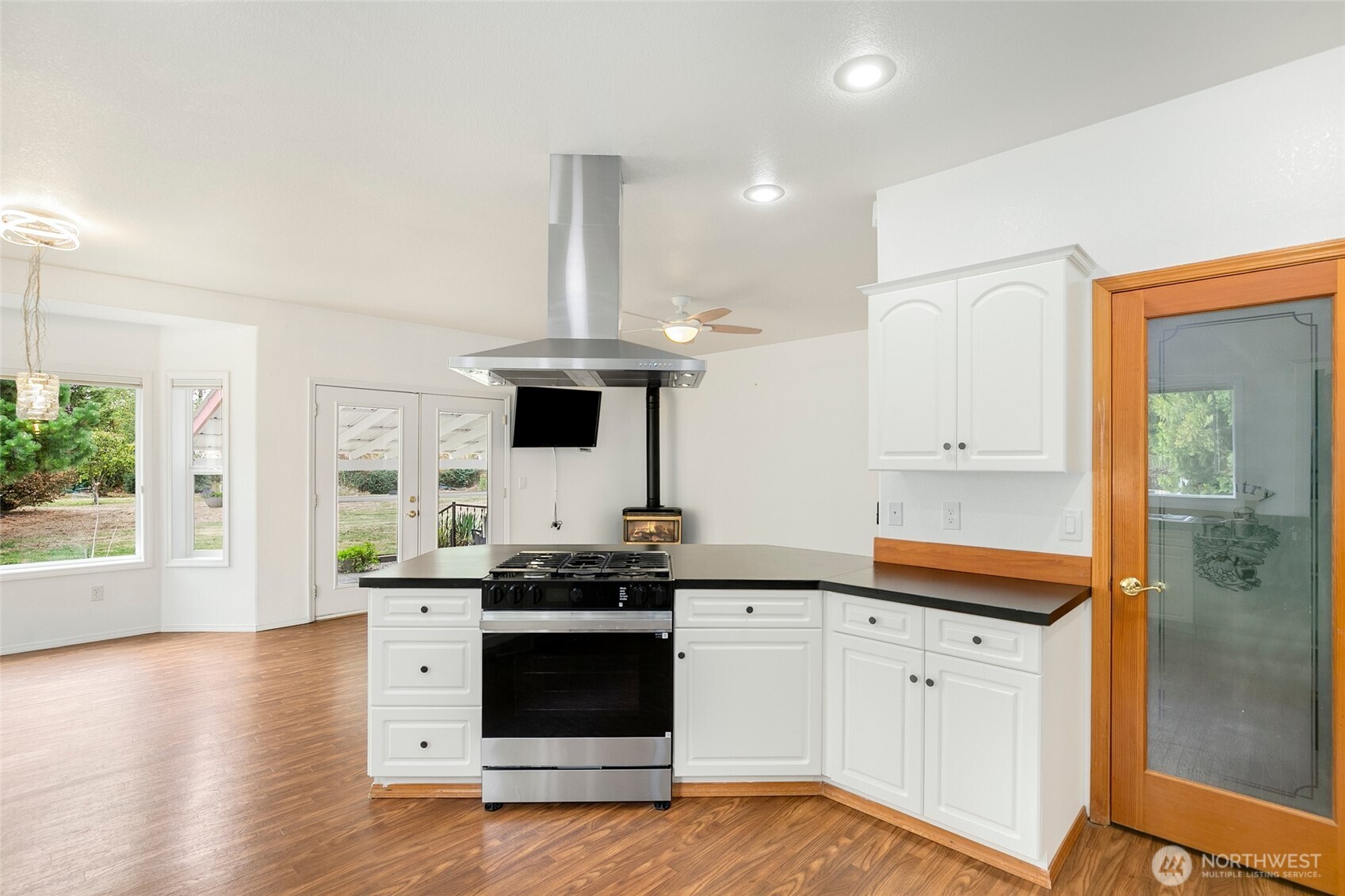 18124 Cider Court Property Photo 12