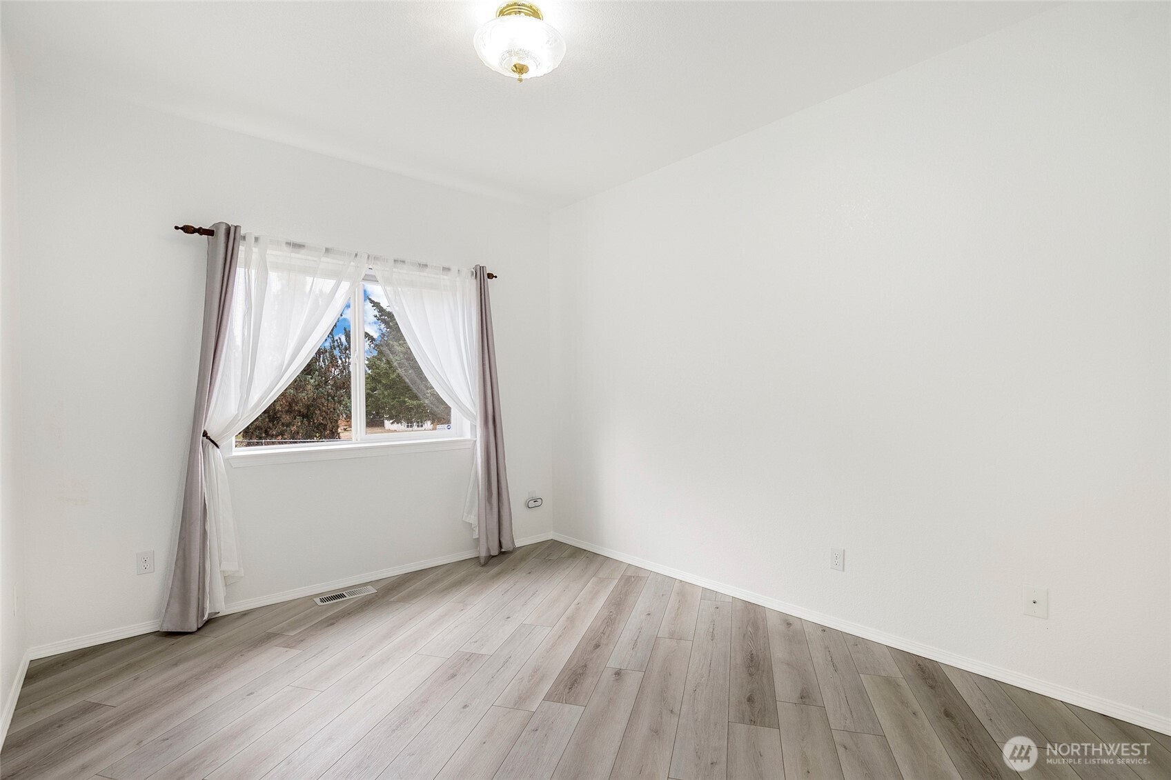 18124 Cider Court Property Photo 25