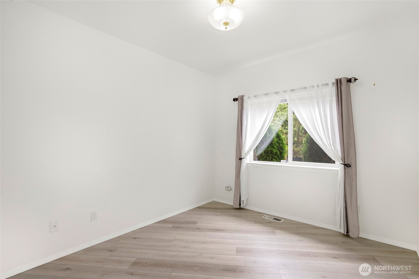 18124 Cider Court Property Photo 31