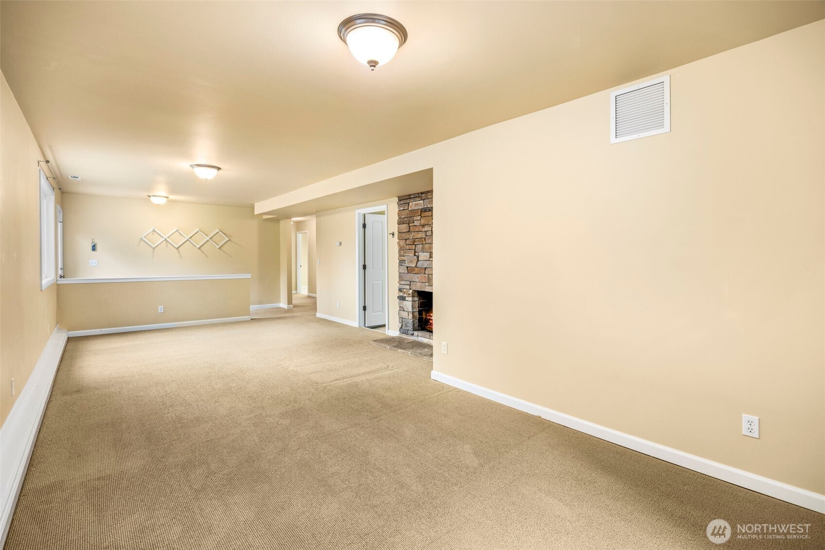 231 105th Avenue Property Photo 33