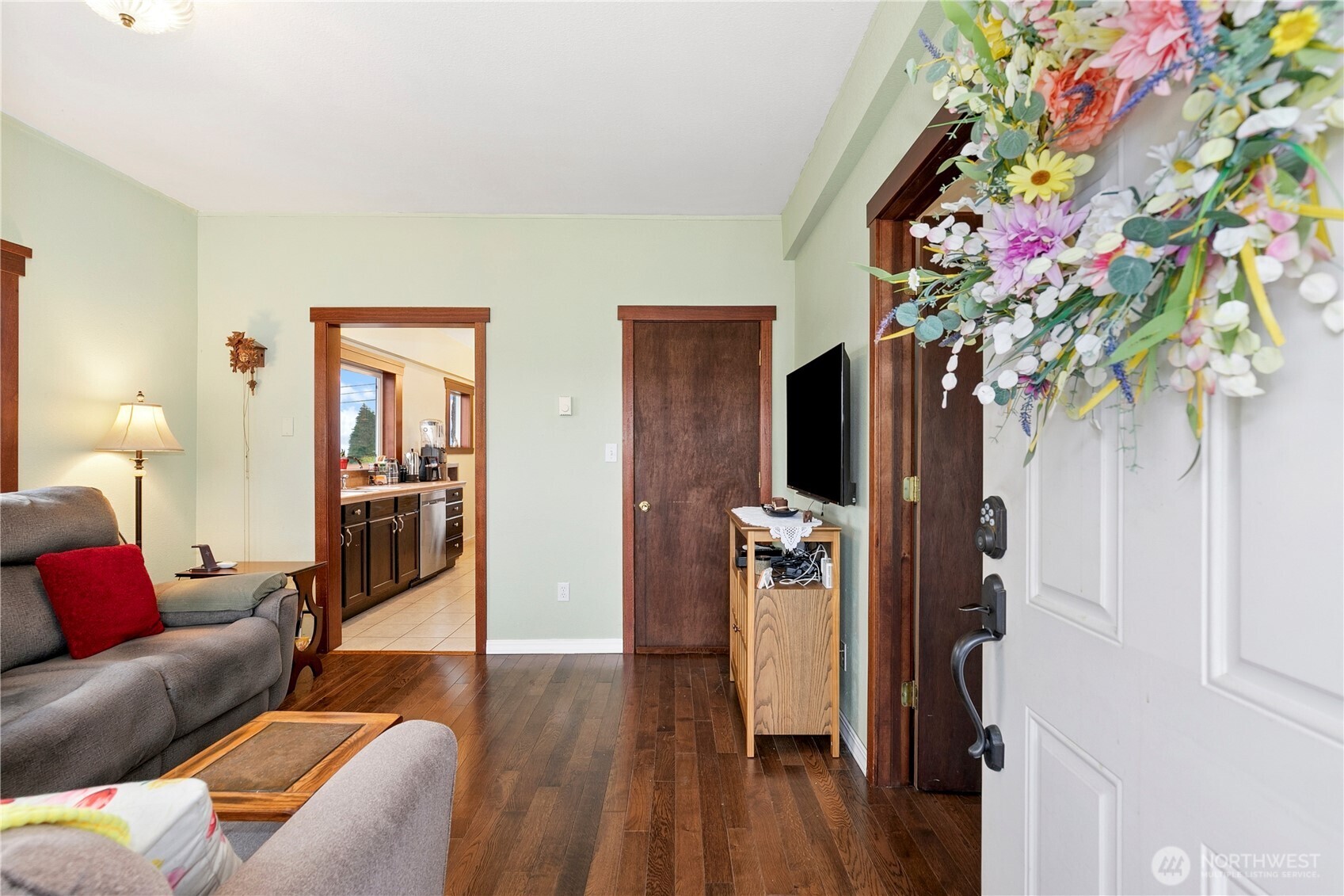 4029 E J Street Property Photo 2