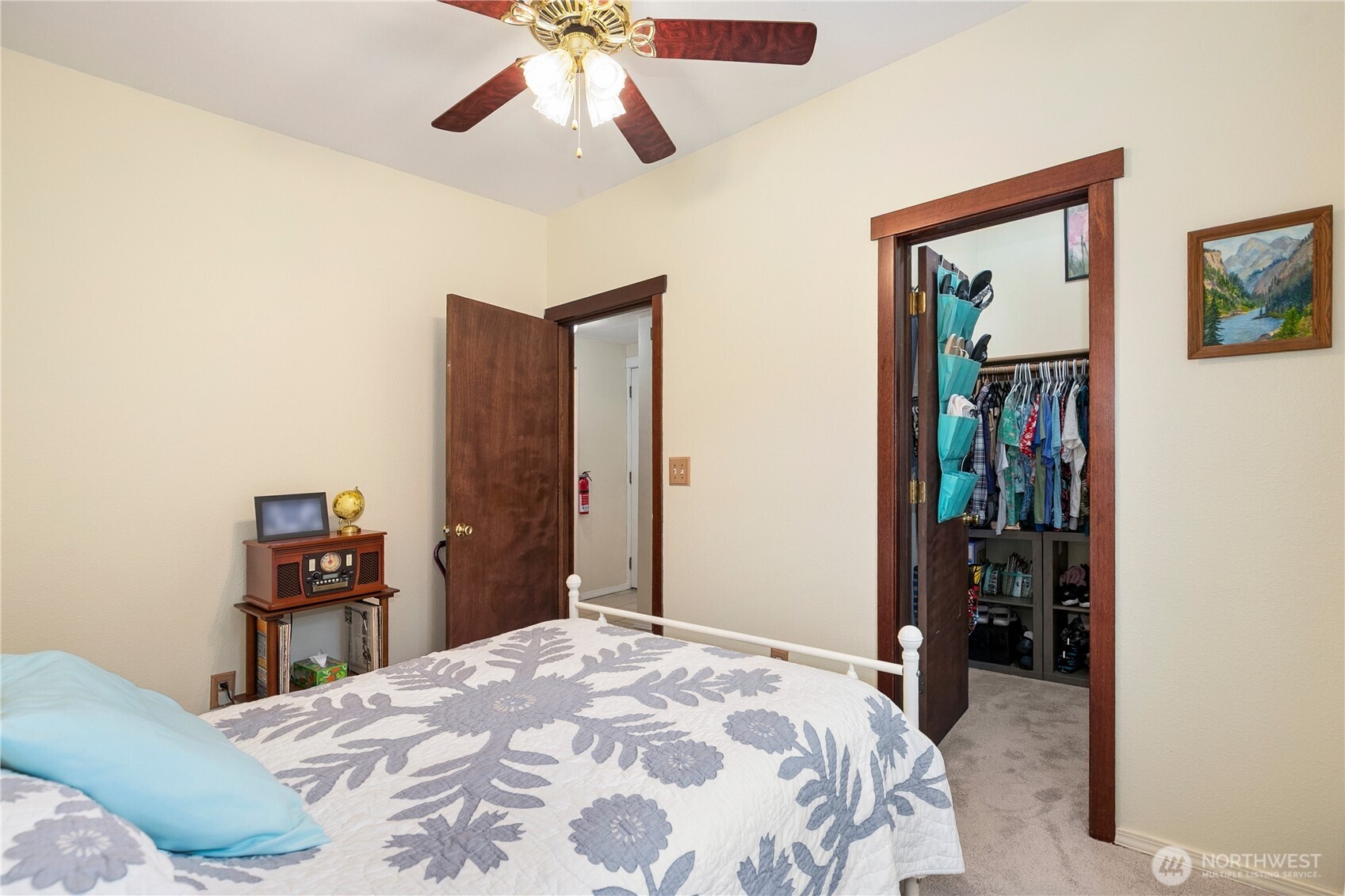 4029 E J Street Property Photo 14