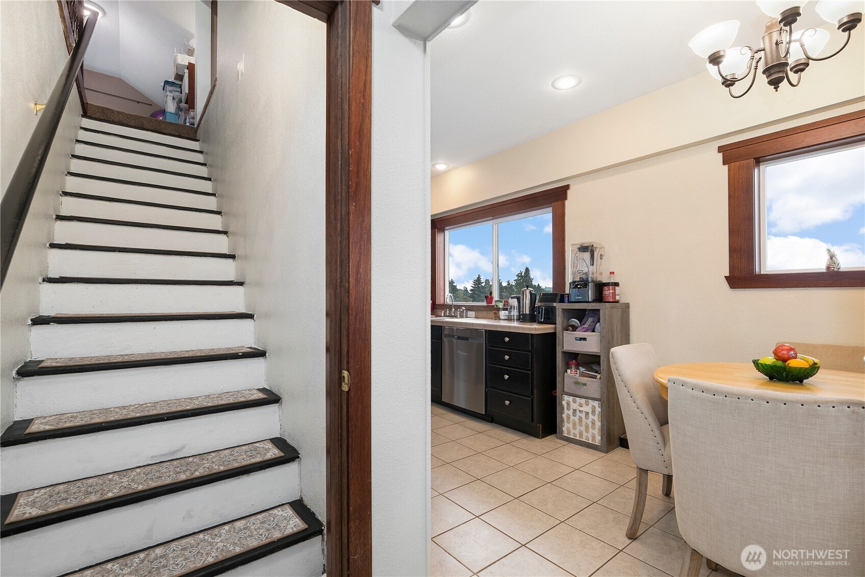 4029 E J Street Property Photo 16