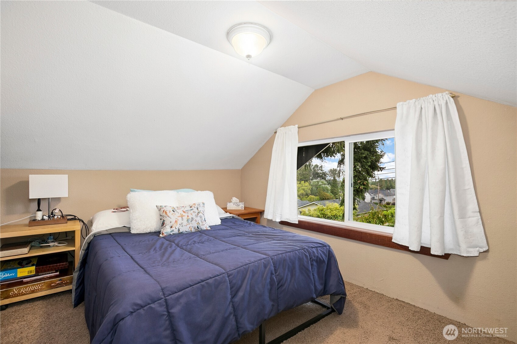 4029 E J Street Property Photo 18