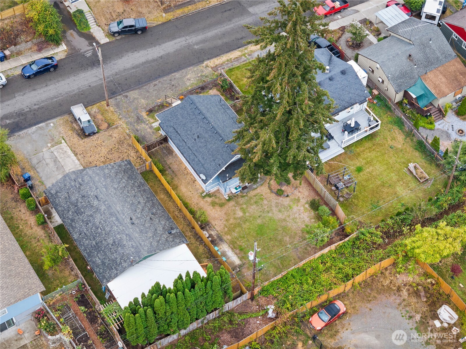 4029 E J Street Property Photo 35