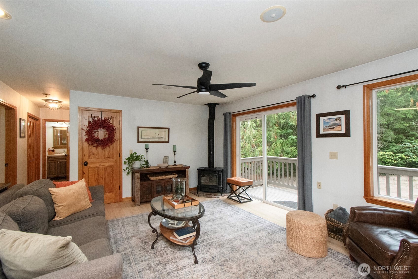 1076 Blyn Springs Road Property Photo 8