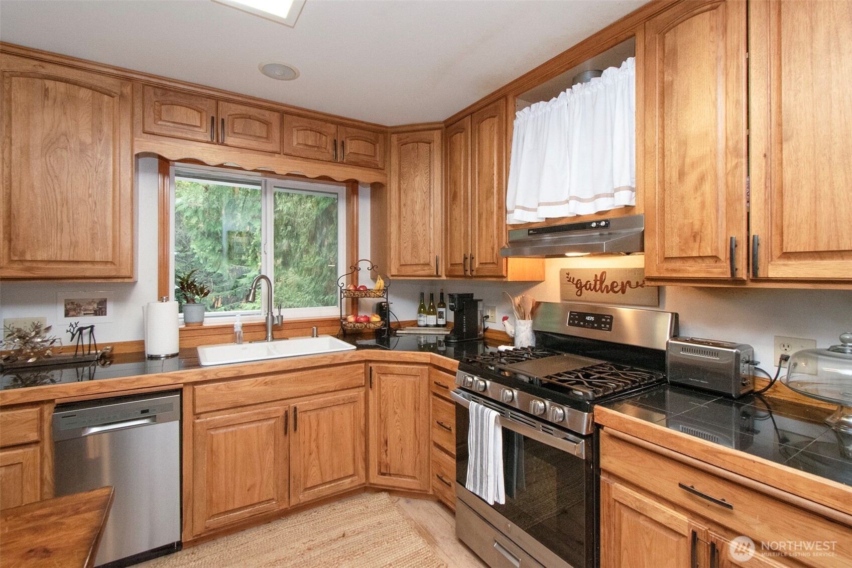 1076 Blyn Springs Road Property Photo 11