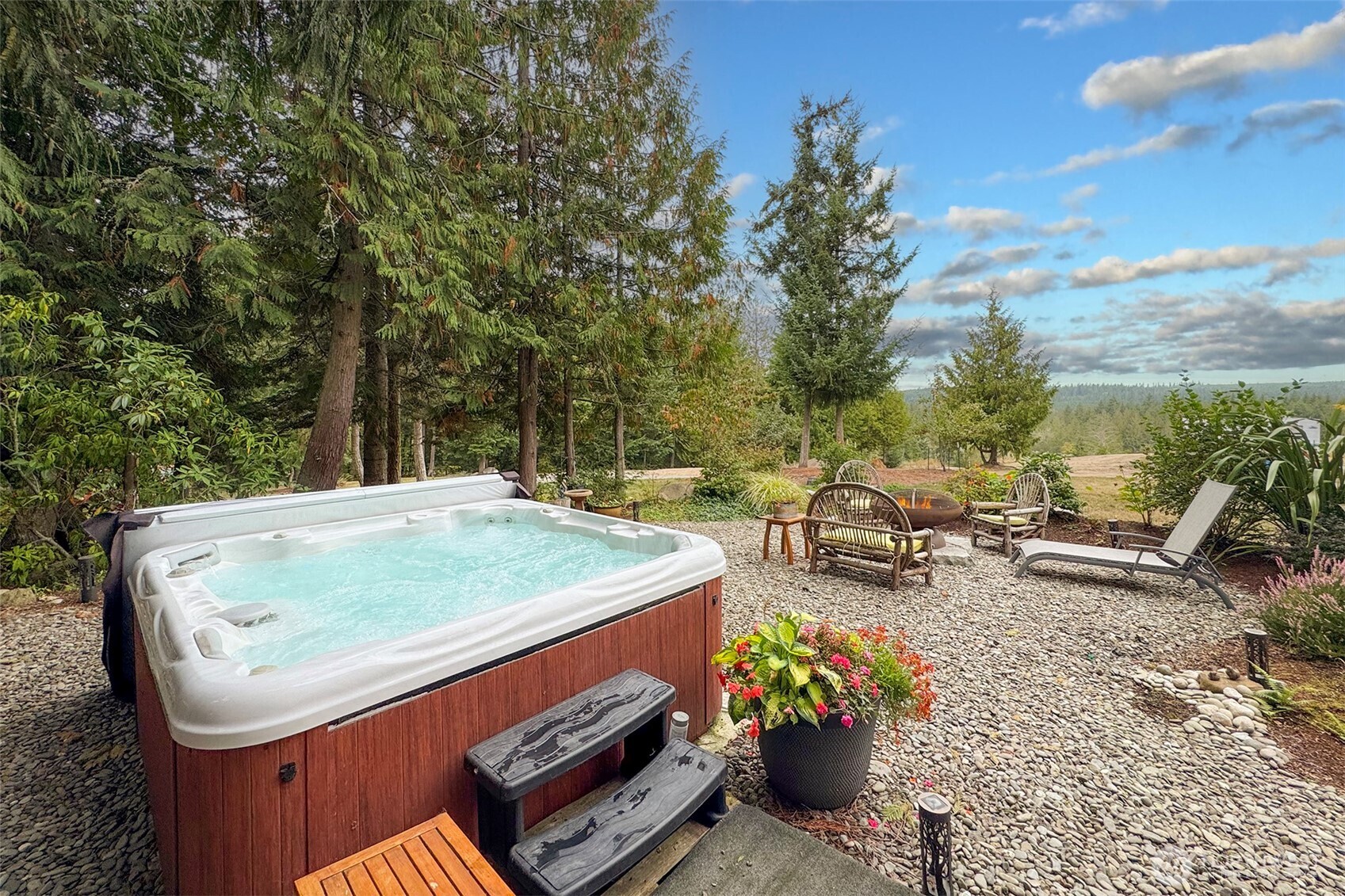 1076 Blyn Springs Road Property Photo 35