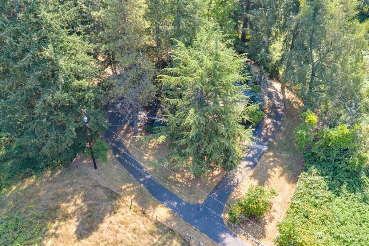 12521 Roosevelt Road Property Photo 9