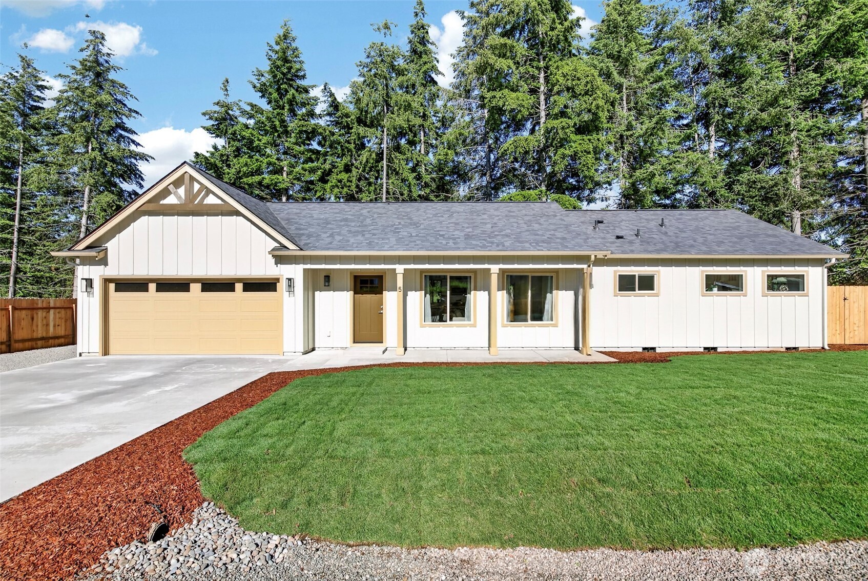 711 Endor Heights Court Property Photo 1