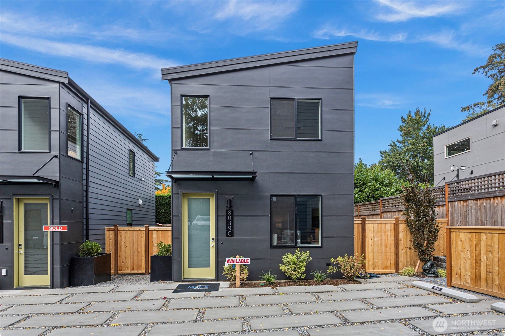 8039 Wallingford Avenue C Property Photo 1